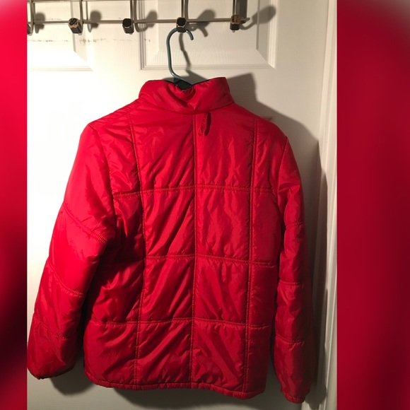 Red coat . - Picture 2 of 2